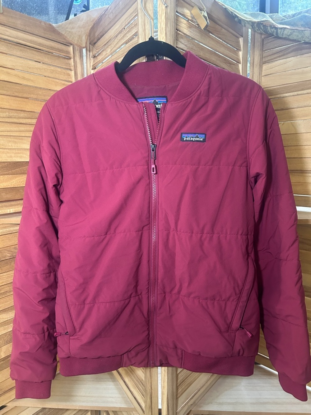 Patagonia Women’s W's Zemer Bomber Jacket, maroon size medium